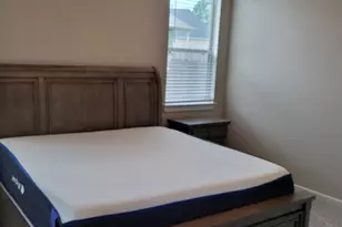 405 Rise Ln, Montgomery, TX 77316 - Photo 9