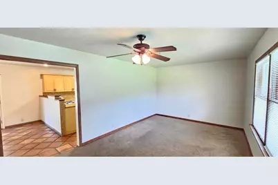 2410 Bradford, Orange, TX 77360 - Photo 5