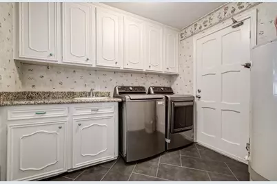 10523 Fawnview Drive, Houston, TX 77070 - Photo 13