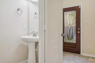 1113 Peden St, Houston, TX 77006 - Photo 9