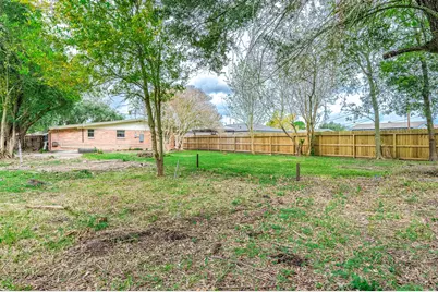 2809 5th Avenue N, Texas City, TX 77590 - Photo 21