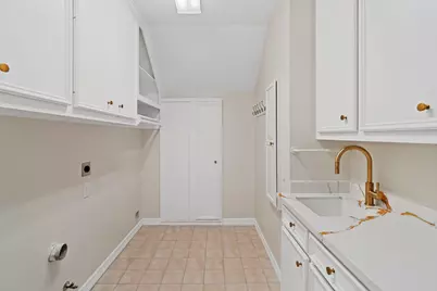 7322 Greatwood Lake Drive, Sugar Land, TX 77479 - Photo 39