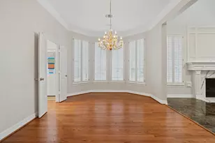 7322 Greatwood Lake Dr, Sugar Land, TX 77479 - Photo 9