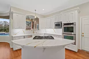 7322 Greatwood Lake Dr, Sugar Land, TX 77479 - Photo 15