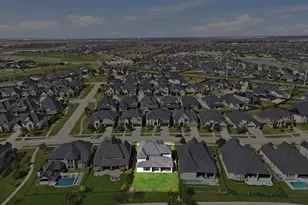 28615 Jade Springs Ln, Fulshear, TX 77441 - Photo 39