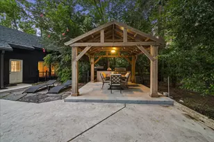 2411 Oakbank Dr, Kingwood, TX 77339 - Photo 45