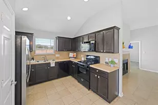 5104 Sagewood Dr, College Station, TX 77845 - Photo 9