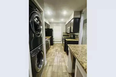 7934 Leonora Street, Houston, TX 77061 - Photo 11