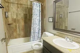 7934 Leonora St, Houston, TX 77061 - Photo 15