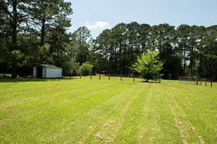 8951 N Garden Dr, Beaumont, TX 77705 - Photo 13