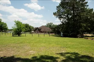 8951 N Garden Dr, Beaumont, TX 77705 - Photo 15