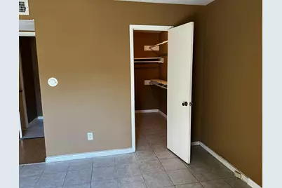 2100 Wilcrest Drive #114, Houston, TX 77042 - Photo 9