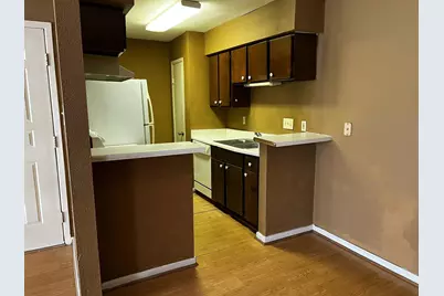 2100 Wilcrest Drive #114, Houston, TX 77042 - Photo 7