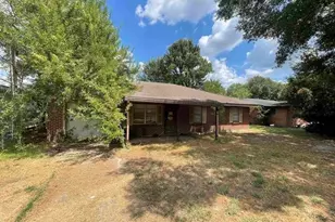 235 Dupuis St, Bridge City, TX 77611 - Photo 3