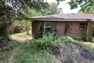 235 Dupuis St, Bridge City, TX 77611 - Photo 5
