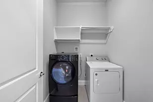 3420 W 12th St, Houston, TX 77008 - Photo 21