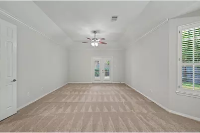 22 N Castlegreen Circle, The Woodlands, TX 77381 - Photo 27