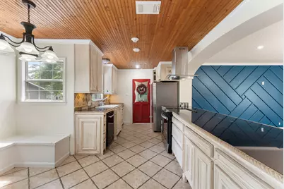 1009 Thomas Avenue, Conroe, TX 77301 - Photo 9