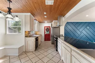 1009 Thomas Ave, Conroe, TX 77301 - Photo 9
