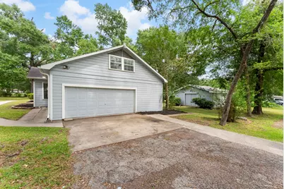 1009 Thomas Avenue, Conroe, TX 77301 - Photo 21