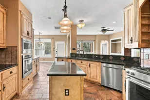 17327 Scenic Lake Ct, Cypress, TX 77429 - Photo 15