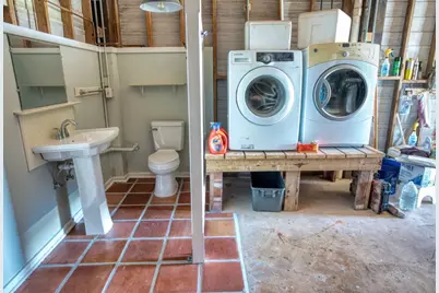 203 Francis Cove, Surfside Beach, TX 77541 - Photo 31