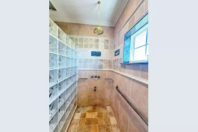 203 Francis Cove, Surfside Beach, TX 77541 - Photo 15