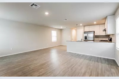 4219 Southton Lake, San Antonio, TX 78223 - Photo 5