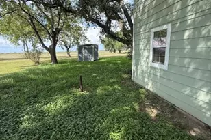 44 Starling Dr, Palacios, TX 77465 - Photo 25