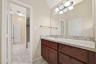 5907 Indian Hills Ln, Sugar Land, TX 77479 - Photo 27