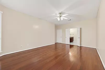 5907 Indian Hills Lane, Sugar Land, TX 77479 - Photo 17