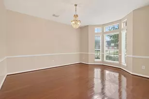 5907 Indian Hills Ln, Sugar Land, TX 77479 - Photo 7