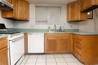 13826 Southline Road, Sugar Land, TX 77498 - Photo 7