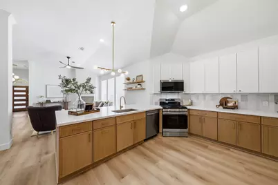 2939 Rosefield Drive, Houston, TX 77080 - Photo 17