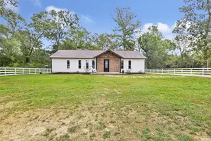 634 County Rd 2342, Dayton, TX 77535 - Photo 19