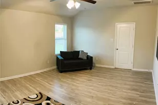 1402 Central Heights Dr, Missouri City, TX 77459 - Photo 13