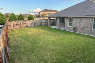 1402 Central Heights Dr, Missouri City, TX 77459 - Photo 25