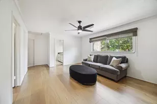 12727 Kingsride Ln, Houston, TX 77024 - Photo 13