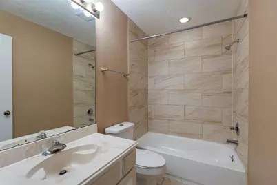 10905 Dogwood Drive, La Porte, TX 77571 - Photo 23