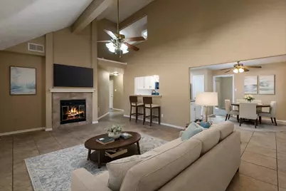 10905 Dogwood Drive, La Porte, TX 77571 - Photo 3