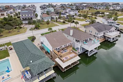 1114 Tiki Drive, Tiki Island, TX 77554 - Photo 41