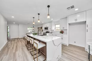 12323 Brandywyne Dr, Houston, TX 77077 - Photo 9