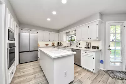 3210 Deer Creek Drive, Sugar Land, TX 77478 - Photo 5