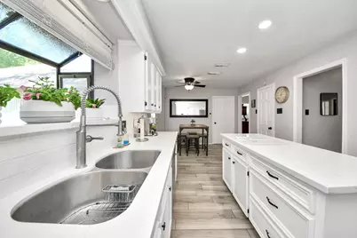 3210 Deer Creek Drive, Sugar Land, TX 77478 - Photo 19