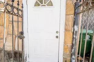 2218 1/2 Chapman St, Houston, TX 77009 - Photo 9