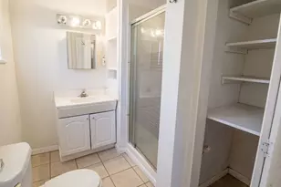 2218 1/2 Chapman St, Houston, TX 77009 - Photo 5