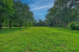 915 Farmers, Brenham, TX 77833 - Photo 1