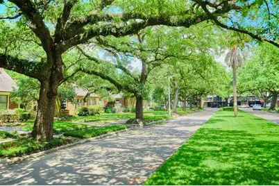 1652 Vassar Street, Houston, TX 77006 - Photo 21