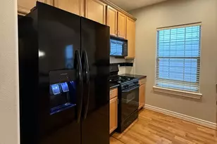 2939 Clinton Dr, Houston, TX 77020 - Photo 7