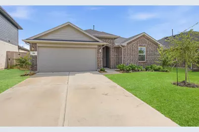 314 Dyers Pointe Drive, Crosby, TX 77532 - Photo 1